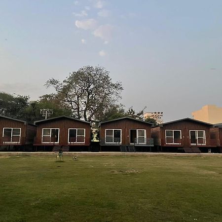 Vrindavan Greens Resort อุเดเปอร์ ภายนอก รูปภาพ