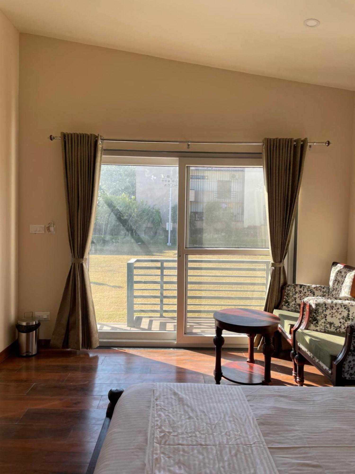 Vrindavan Greens Resort อุเดเปอร์ ภายนอก รูปภาพ
